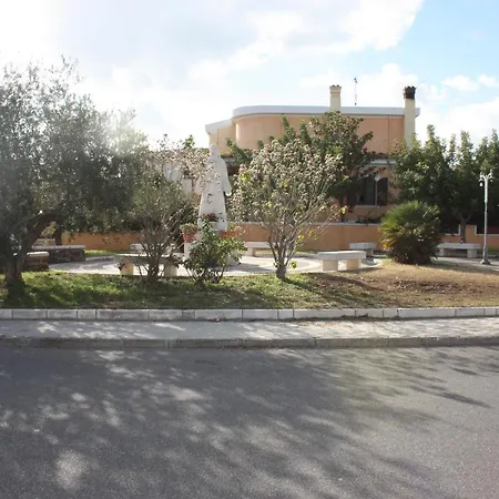 Gollai * אורוסיי